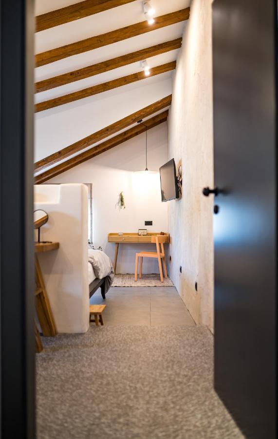 Kushin Rooms Split Luaran gambar
